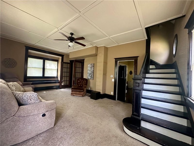 1015 2nd St, Maryville, MO 64468