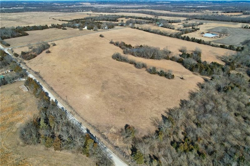 255th & Valley Rd, Fulton, KS 66743