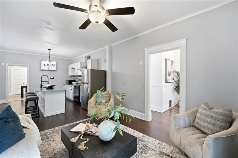 4136 Holly St, Kansas City, MO 64111