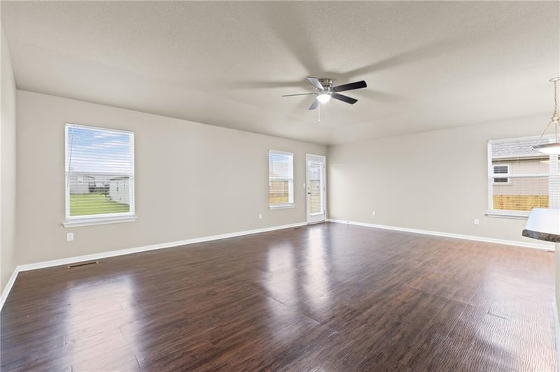 734 Cypress St, Gardner, KS 66030