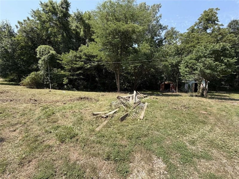4705 Koger Rd, Sibley, MO 64088