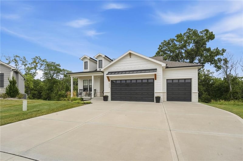 4500 49th Ct, Riverside, MO 64150