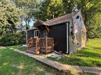 2501 N 35th St, Kansas City, KS 66104
