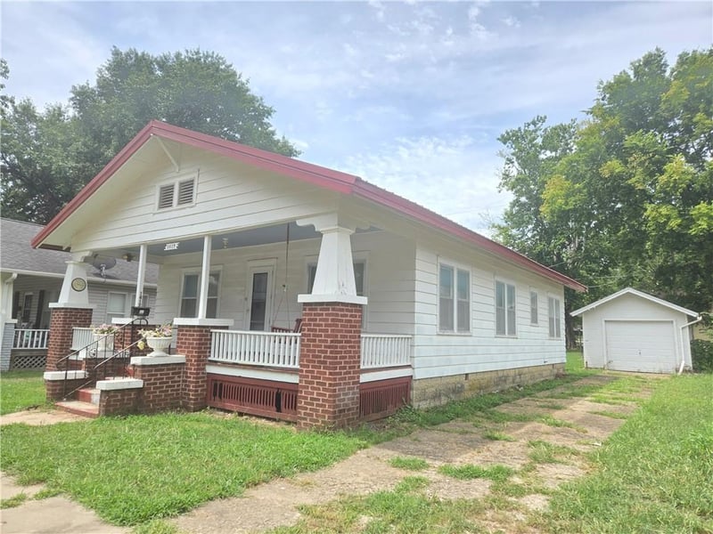 1417 8th St, Independence, KS 67301