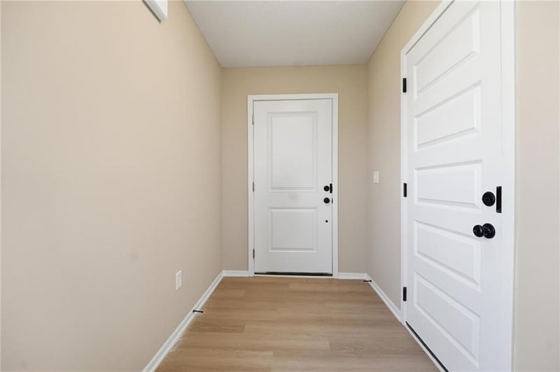 1430 4th St, Louisburg, KS 66053