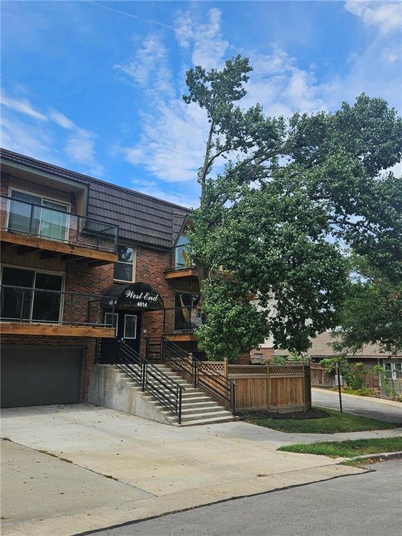 4614 Holly St #3, Kansas City, MO 64112