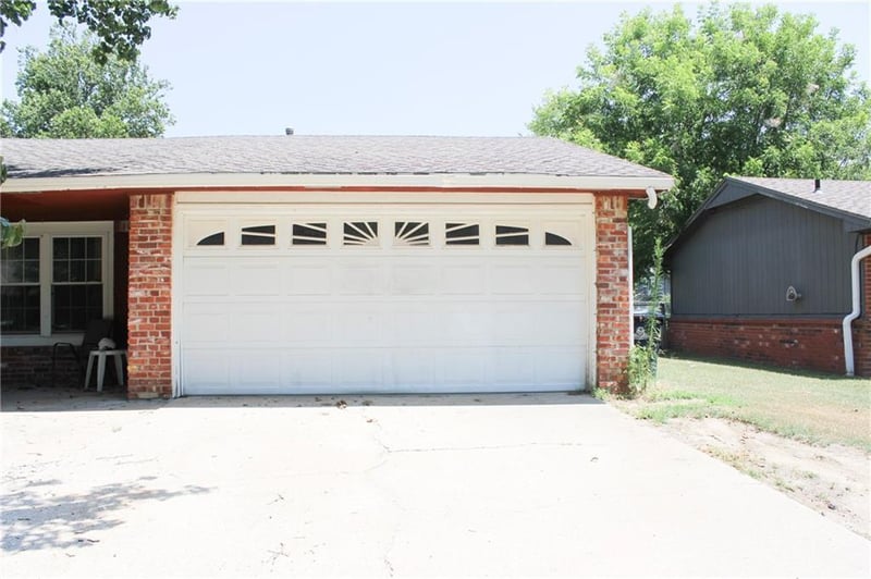 524 6th St, Independence, KS 67301