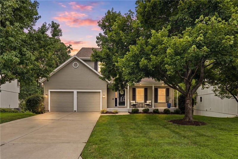 6500 155th St, Overland Park, KS 66223