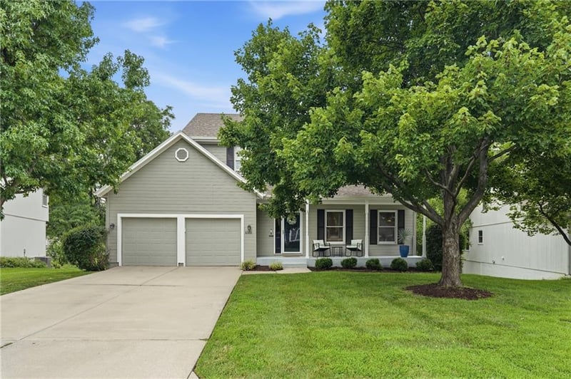 6500 155th St, Overland Park, KS 66223