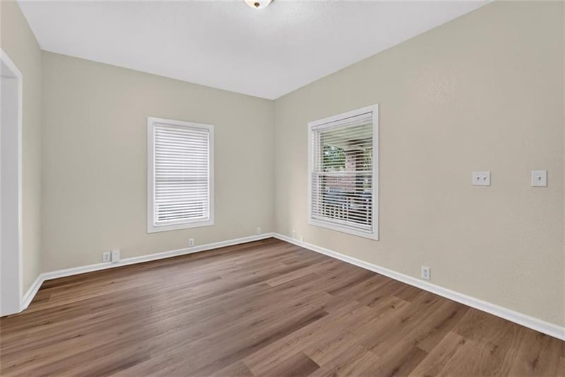 433 Oakley Ave, Kansas City, MO 64123