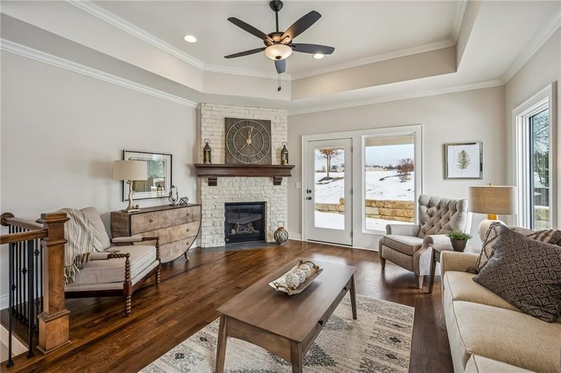 11413 Waterford Dr, Olathe, KS 66061