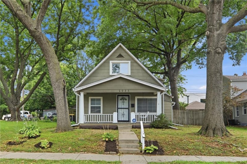 6033 Harrison St, Kansas City, MO 64110