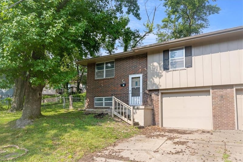 1408 Franklin Ave, Independence, MO 64052