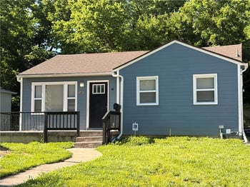 1480 E 77th St, Kansas City, MO 64131