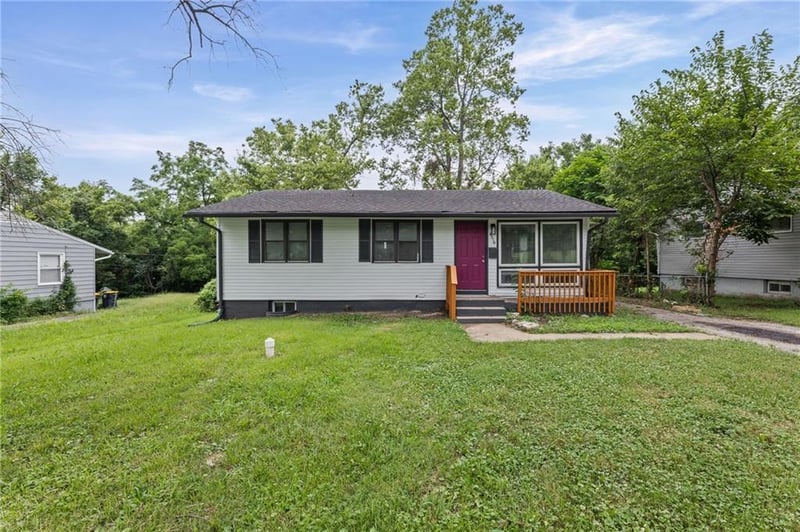 4516 Jackson Ave, Kansas City, MO 64130