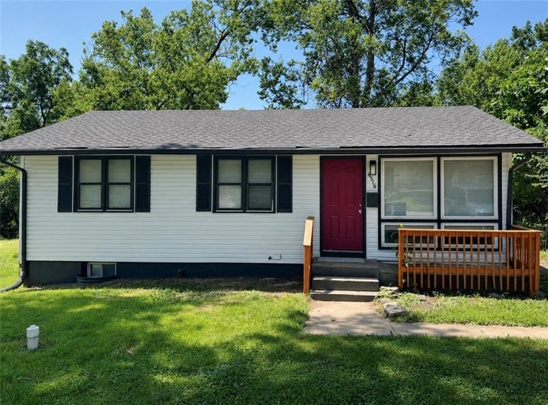 4516 Jackson Ave, Kansas City, MO 64130