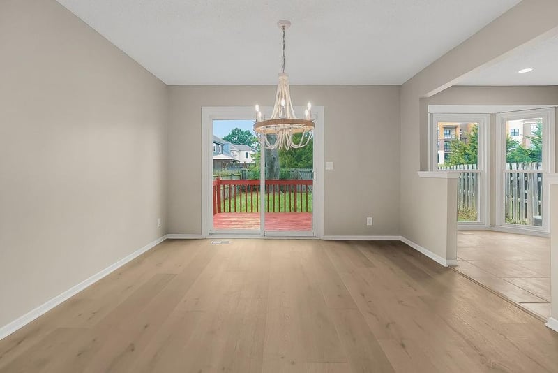 10740 115th St, Overland Park, KS 66210