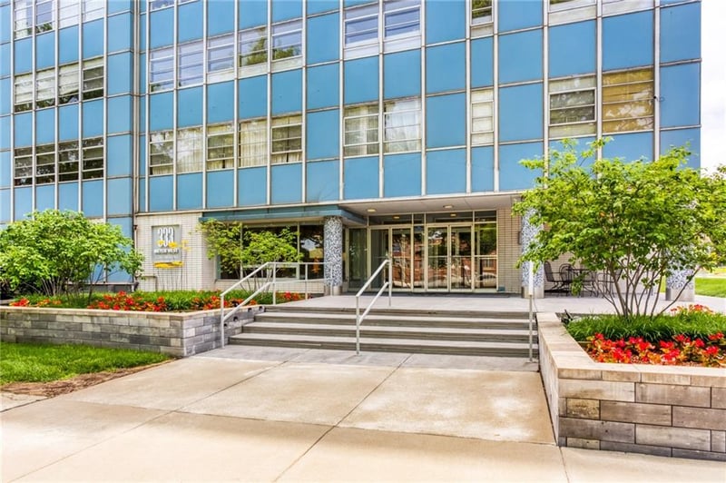 333 Meyer Blvd #712, Kansas City, MO 64113