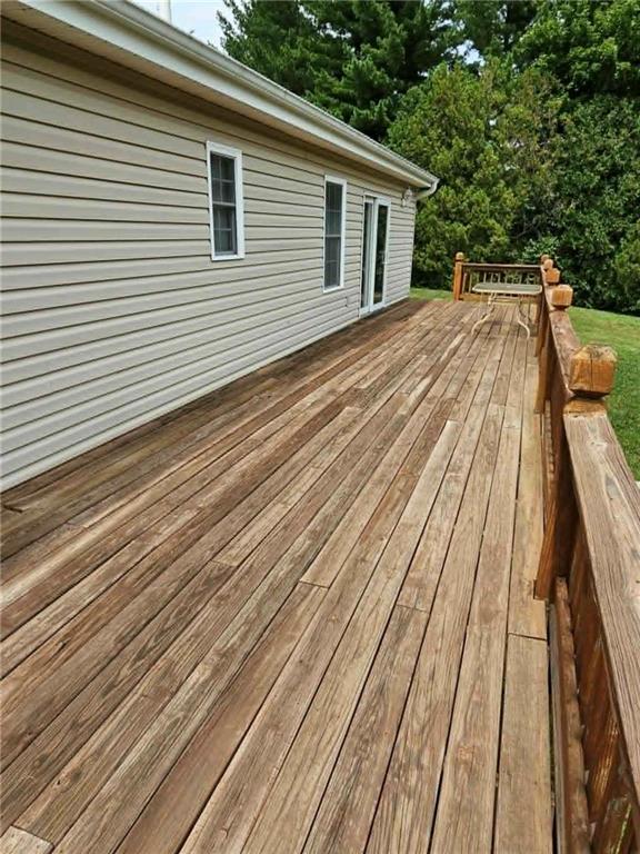 9807 State Route Jj Hw, St Joseph, MO 64504