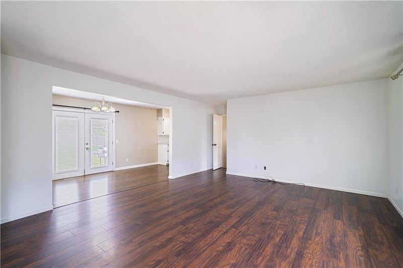 3101 33rd Ter, St Joseph, MO 64503