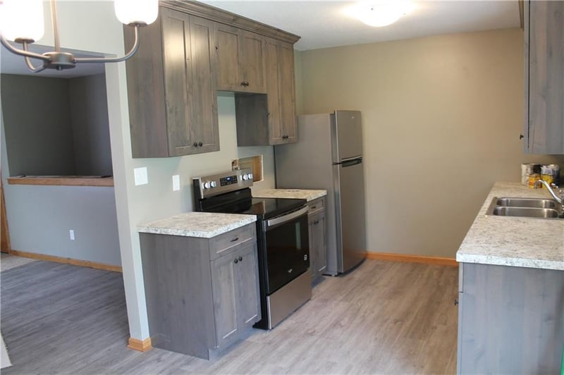 1604 Emery St, Independence, MO 64050
