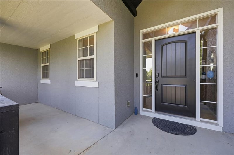 17522 Rock Island Rd, Pleasant Hill, MO 64080