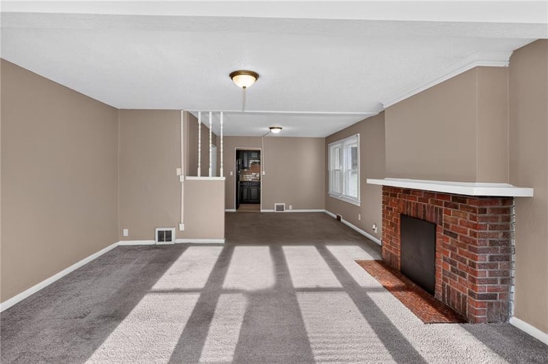 311 Van Brunt Blvd, Kansas City, MO 64124