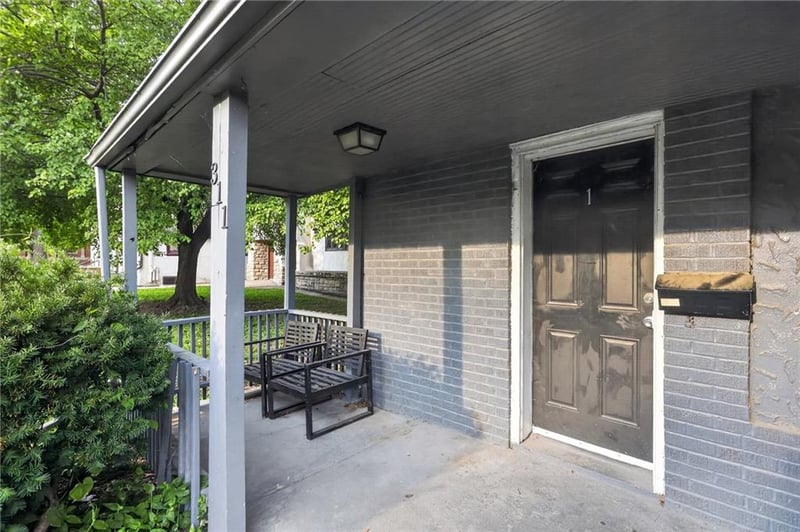 311 Van Brunt Blvd, Kansas City, MO 64124