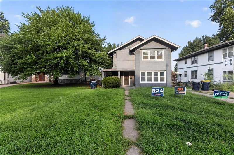 311 Van Brunt Blvd, Kansas City, MO 64124