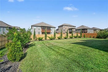 10824 N Crystal Ave, Kansas City, MO 64153