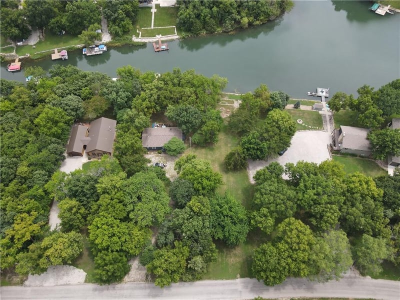 46 Timber Valley Dr, Linn Valley, KS 66040