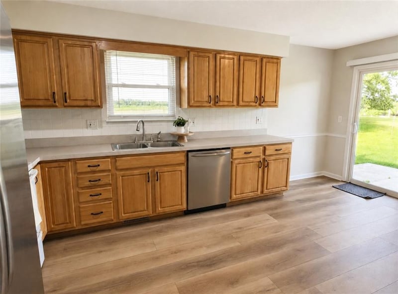 20701 Walker Rd, Spring Hill, KS 66083