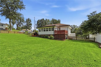 4744 NE 38th St, Kansas City, MO 64117