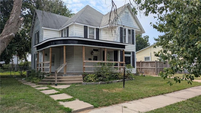 820 Vine St, Chillicothe, MO 64601