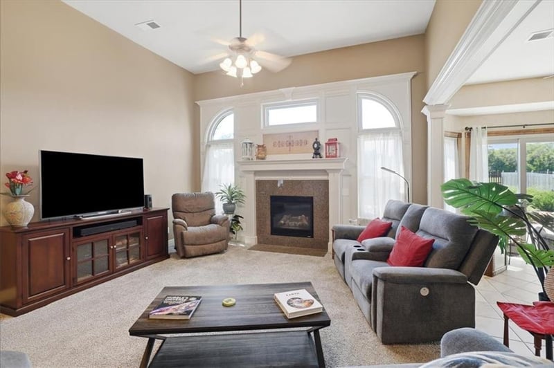 13030 NW Ridgeview Dr, Platte City, MO 64079