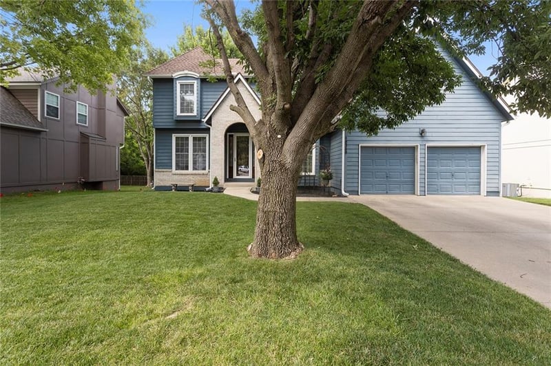 18360 116th St, Olathe, KS 66061