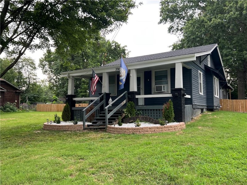 3745 Indiana Ave, Kansas City, MO 64117