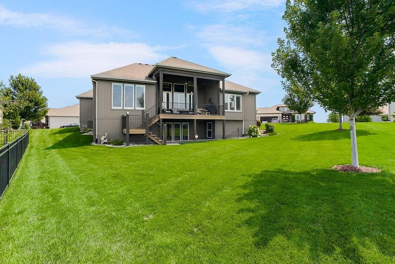 12901 172nd St, Overland Park, KS 66221