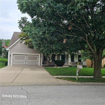 7907 NW 76th Ter, Kansas City, MO 64152