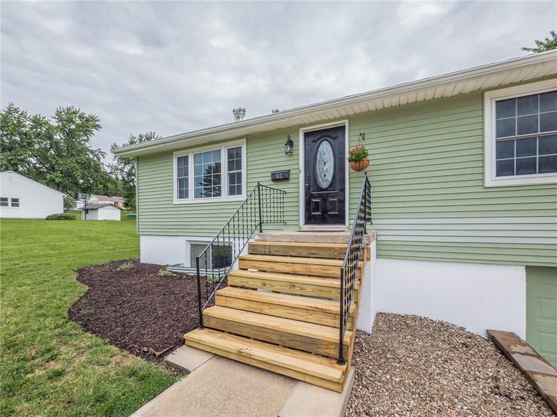 413 South Ave, Maryville, MO 64468