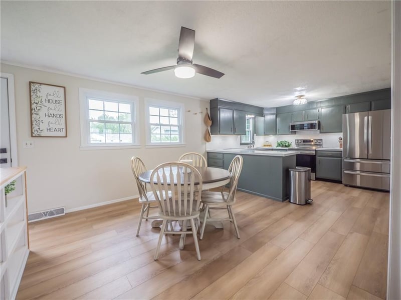 413 South Ave, Maryville, MO 64468