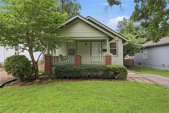 211 W 77th Ter, Kansas City, MO 64114