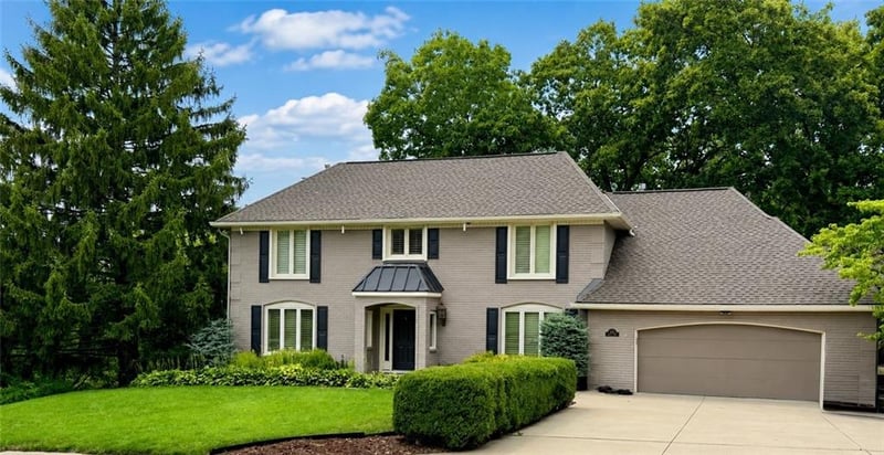 1340 Camelot Dr, Liberty, MO 64068