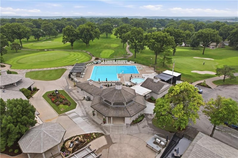 12739 Overbrook Rd, Leawood, KS 66209