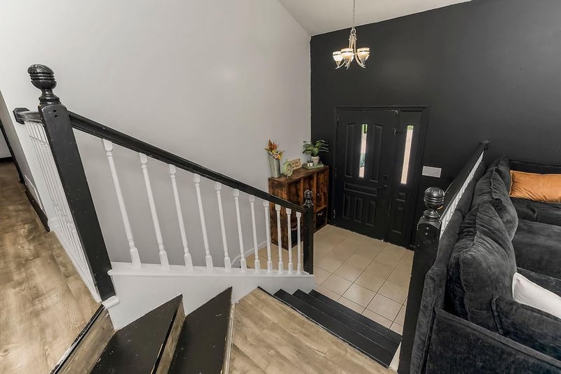 1100 14th St, Leavenworth, KS 66048