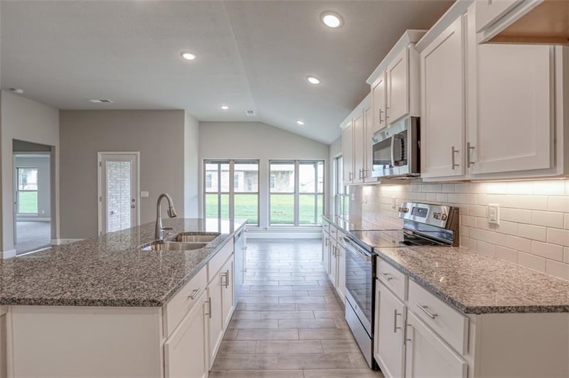 18435 195 Ter, Spring Hill, KS KS