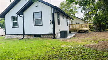 2222 Hickam Dr, Kansas City, KS 66104