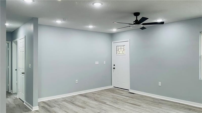 2222 Hickam Dr, Kansas City, KS 66104