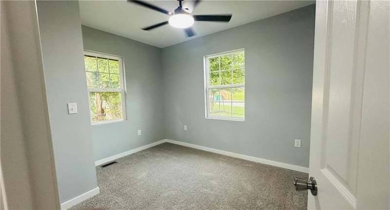 2222 Hickam Dr, Kansas City, KS 66104
