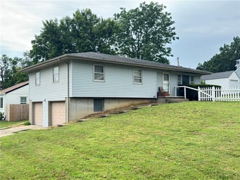2619 NE 47th Ter, Kansas City, MO 64117